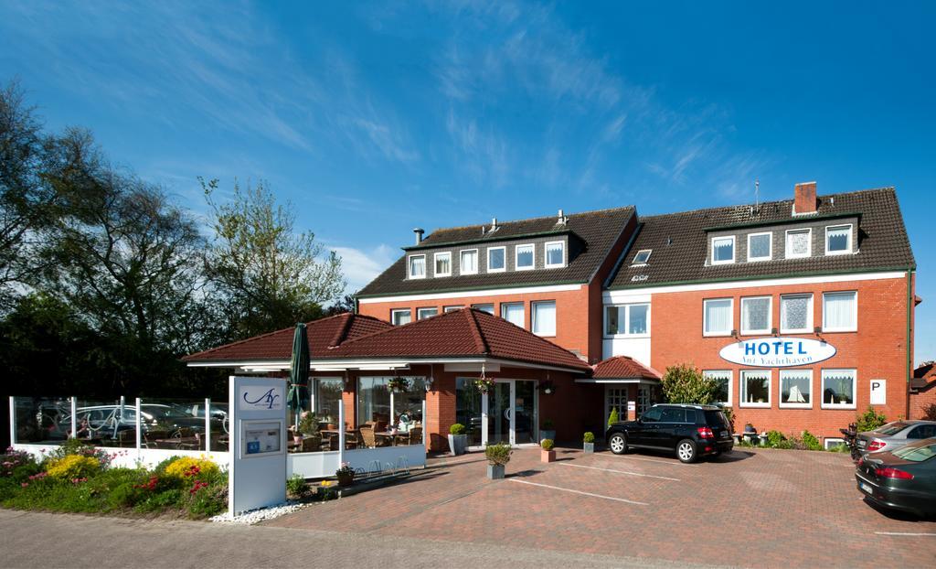 Hotel An'T Yachthaven Harlesiel Zewnętrze zdjęcie